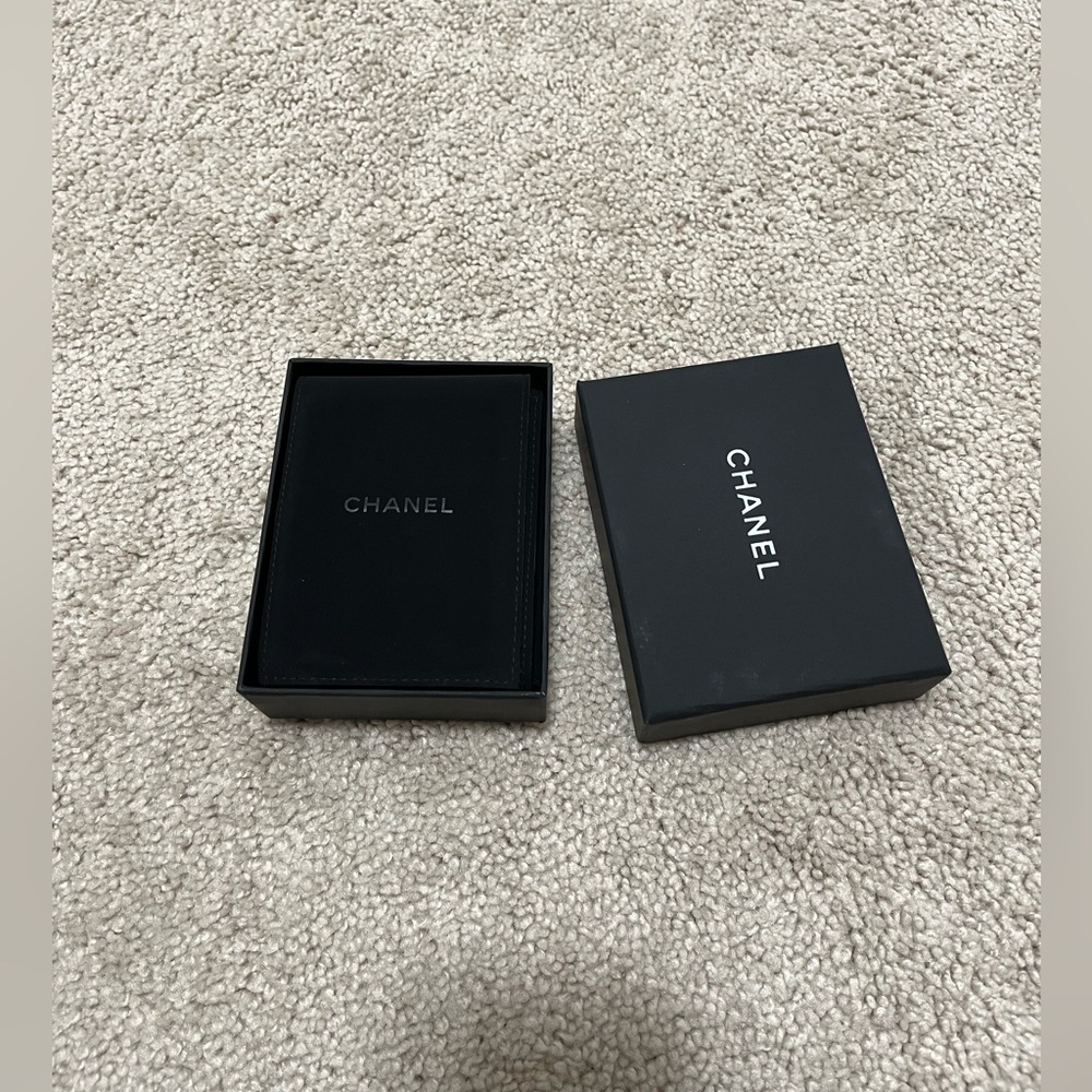 Chanel Pendent Necklace Gift Box and Pouch (Package only)